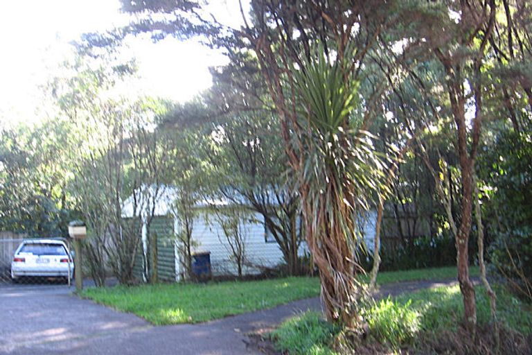 Photo of property in 117 Konini Road, Titirangi, Auckland, 0604