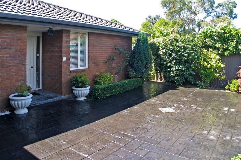 Photo of property in 146 Maidstone Road, Ilam, Christchurch, 8041