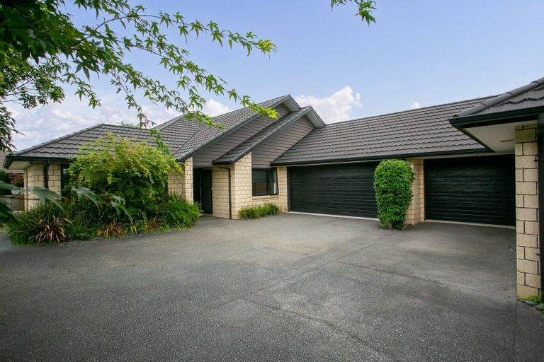 Photo of property in 8 Isobel Hodgson Drive, Cambridge, 3434