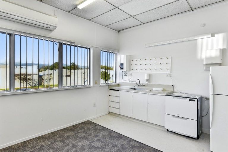 Photo of property in 224 Oxford Street, South Dunedin, Dunedin, 9012
