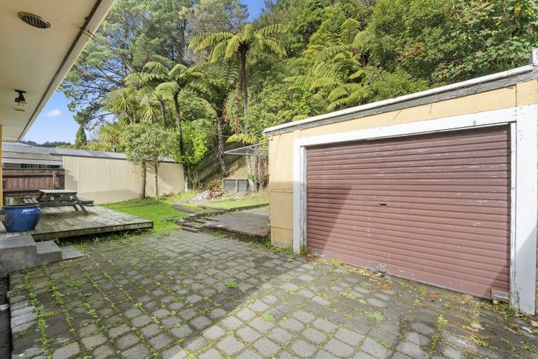 Photo of property in 80 Hine Road, Wainuiomata, Lower Hutt, 5014
