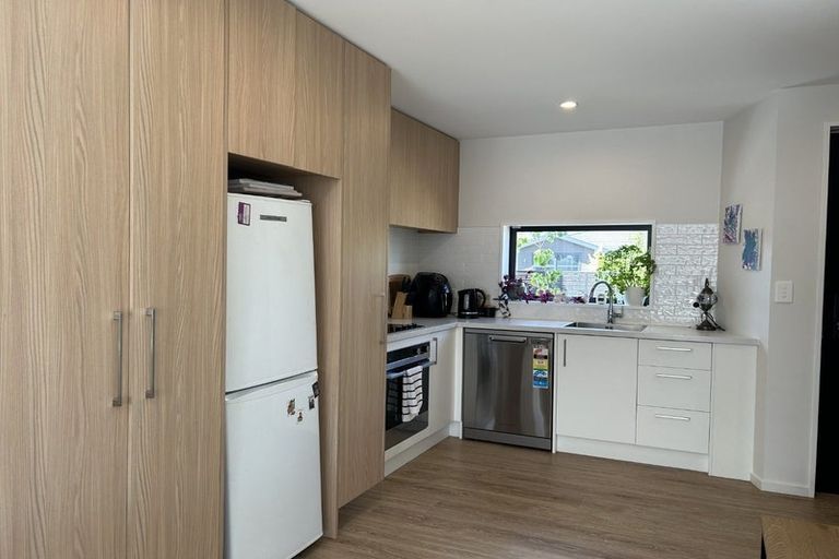 Photo of property in 35 Charles Street, Waltham, Christchurch, 8011