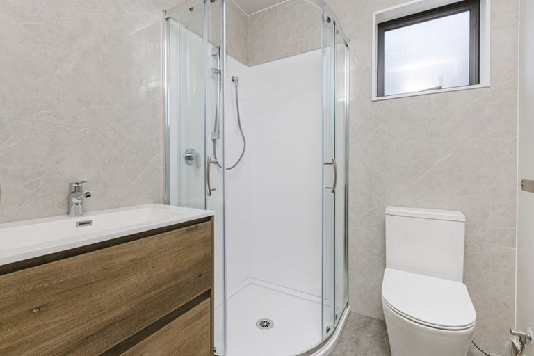 Photo of property in 57 Paetai Lane, Te Atatu Peninsula, 0610