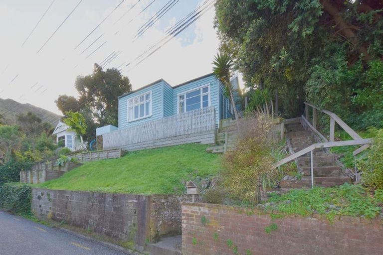 Photo of property in 28 Cunningham Terrace, Lyttelton, 8082