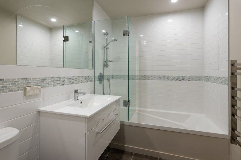 Photo of property in 18/8u Thatcher Crescent, Crofton Downs, Wellington, 6035