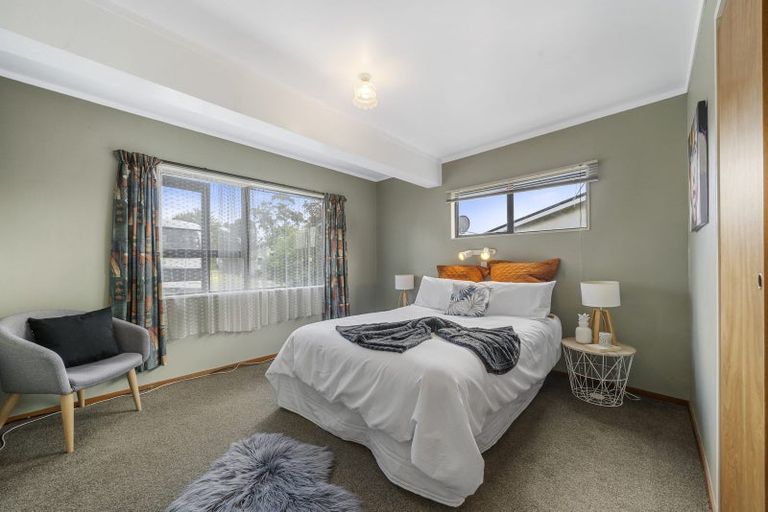 Photo of property in 218 Staithes Drive South, Whitby, Porirua, 5024