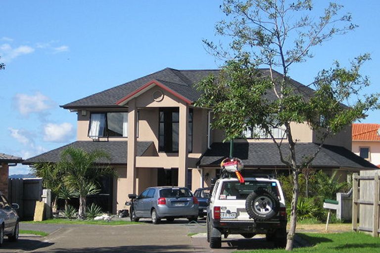 Photo of property in 36 Riverstone Road, Te Atatu Peninsula, Auckland, 0610