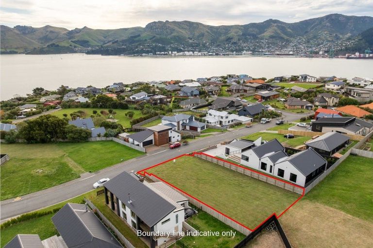 Photo of property in 19 Muriwai Drive, Diamond Harbour, 8971