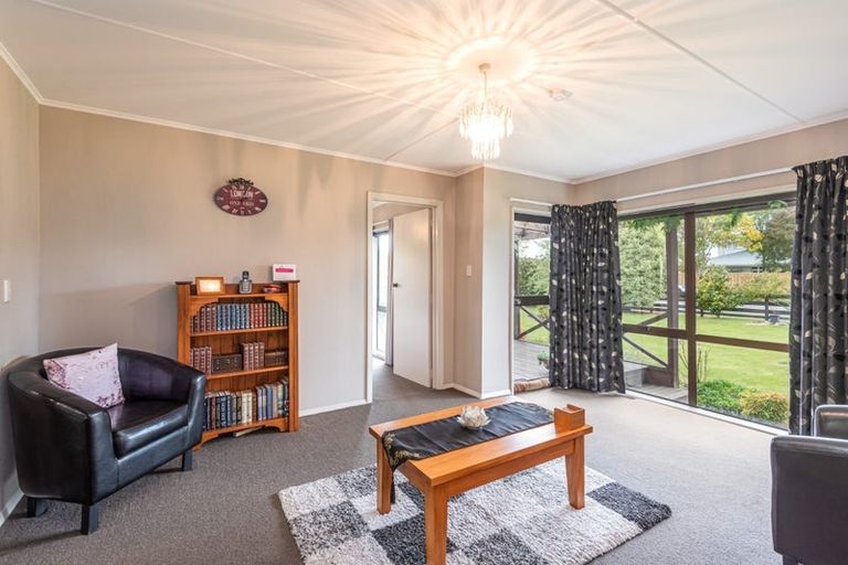 Photo of property in 155 West Belt, Rangiora, 7400