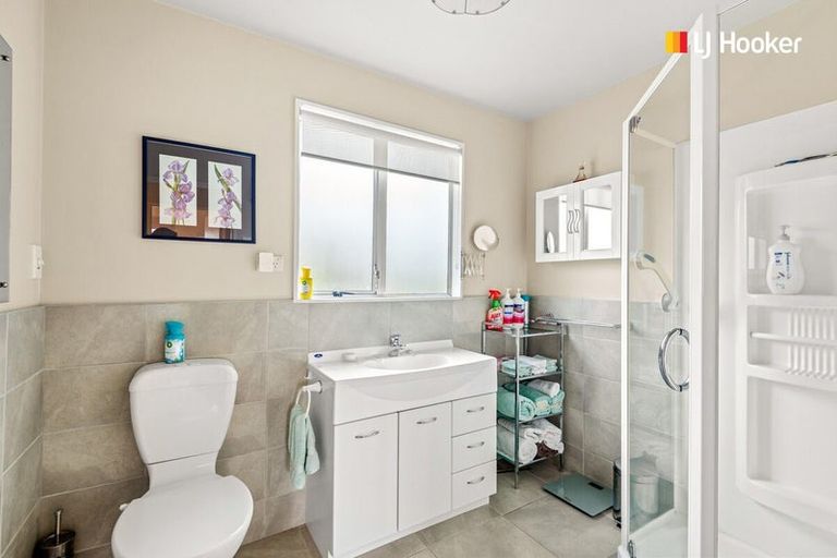 Photo of property in 105 Hagart-alexander Drive, Mosgiel, 9024