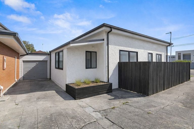 Photo of property in 56 Nursery Road, Phillipstown, Christchurch, 8011