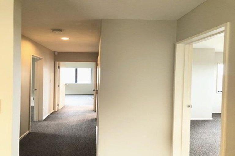Photo of property in 160 Keri Vista Rise, Papakura, 2110