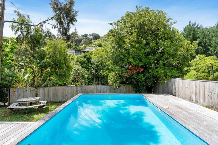 Photo of property in 234 Russell Bruce Place, Onemana, Whangamata, 3691