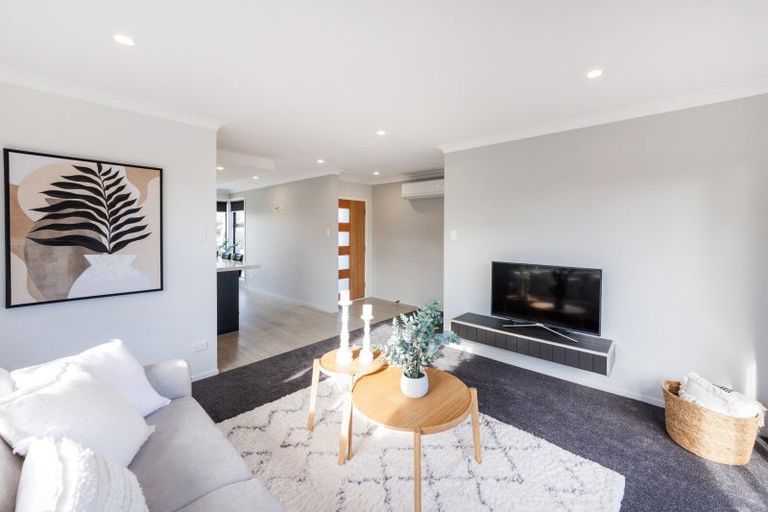 Photo of property in 37 Holdsworth Avenue, Milson, Palmerston North, 4414