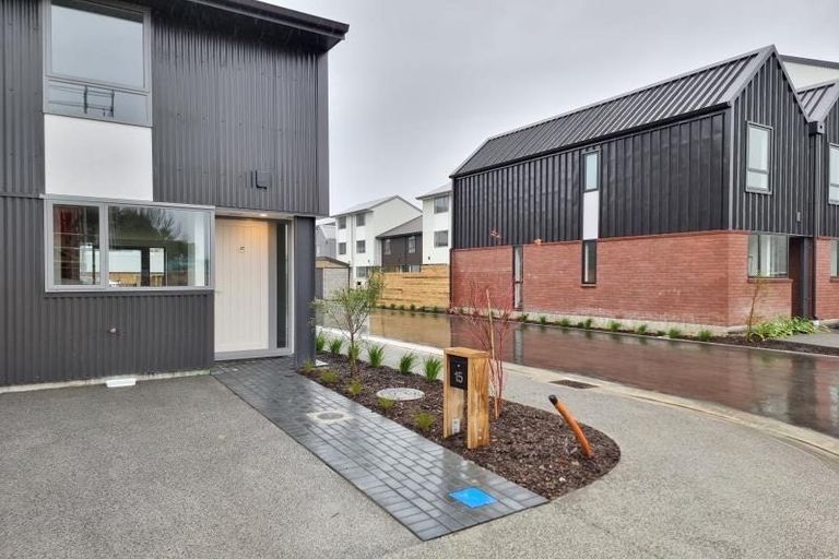 Photo of property in 15 John Street, Stokes Valley, Lower Hutt, 5019