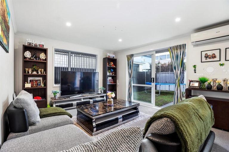 Photo of property in 17 Trevally Place, Snells Beach, 0920