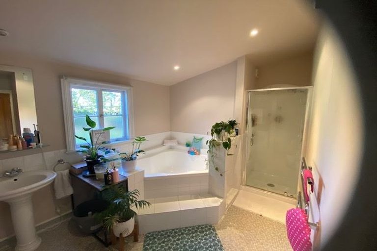 Photo of property in 34 Gresford Street, Edgeware, Christchurch, 8013