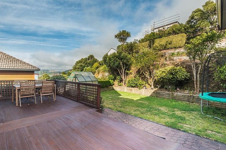 Photo of property in 13 Ramphal Terrace, Khandallah, Wellington, 6035