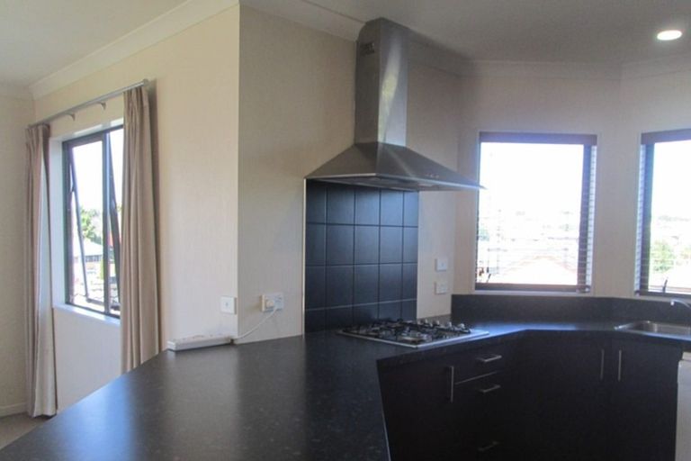 Photo of property in 48 Farnborough Drive, Nawton, Hamilton, 3200