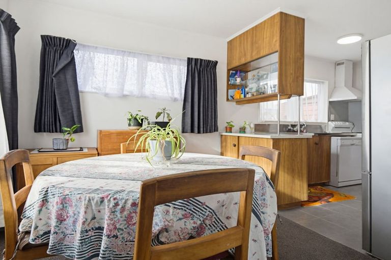 Photo of property in 74 Ohaupo Road, Melville, Hamilton, 3206
