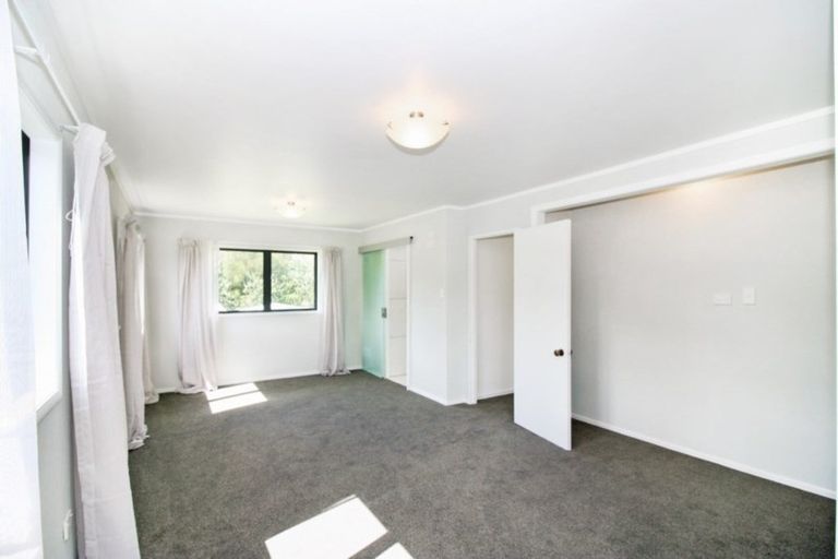 Photo of property in 2 Motukari Place, Onaero, Waitara, 4383