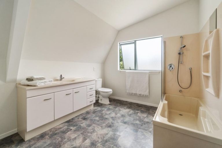 Photo of property in 61 Queen Street, Riverhead, 0820