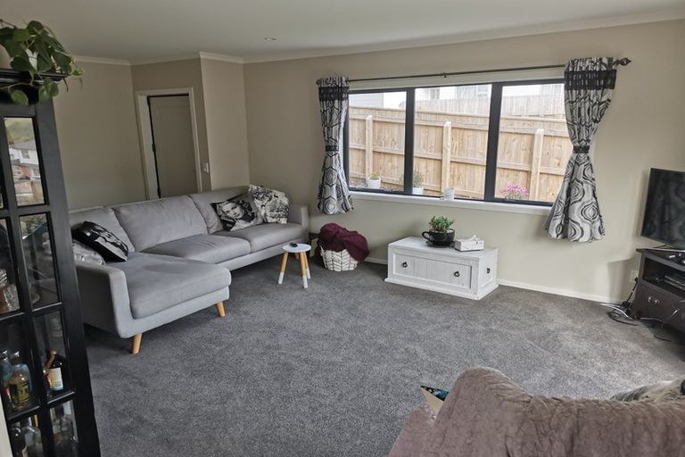 Photo of property in 40 Melksham Drive, Churton Park, Wellington, 6037