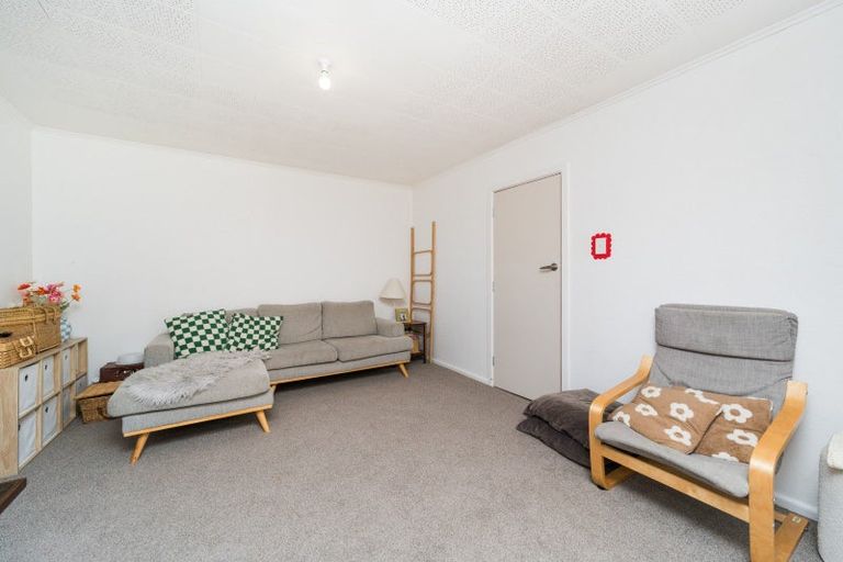 Photo of property in 10 Denbigh Place, Awapuni, Palmerston North, 4412
