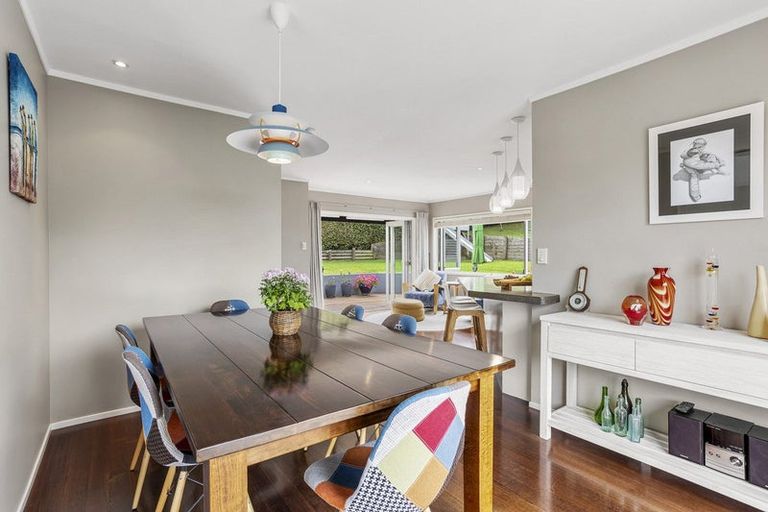 Photo of property in 26 Coromandel Crescent, Mairangi Bay, Auckland, 0630