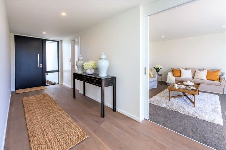 Photo of property in 2 Henridge Place, Avonhead, Christchurch, 8042