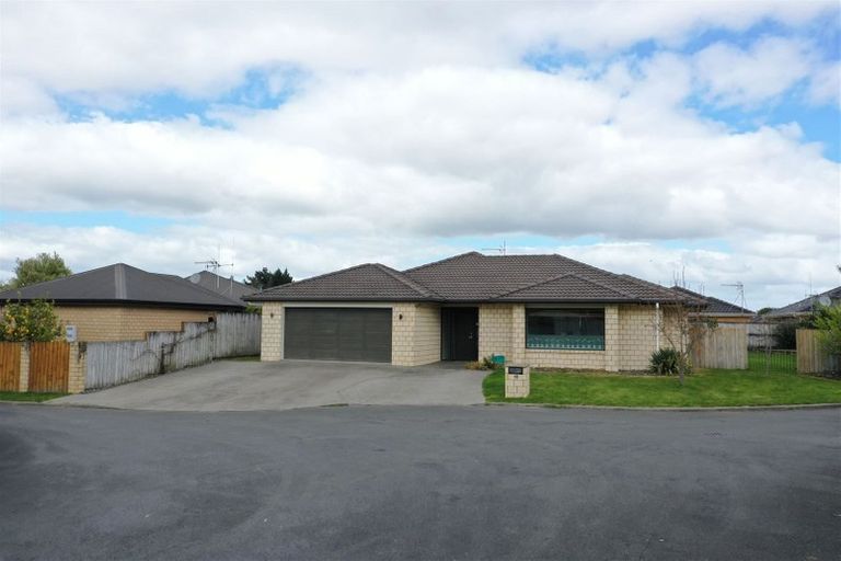 Photo of property in 10 Tarrango Way, Rototuna, Hamilton, 3210