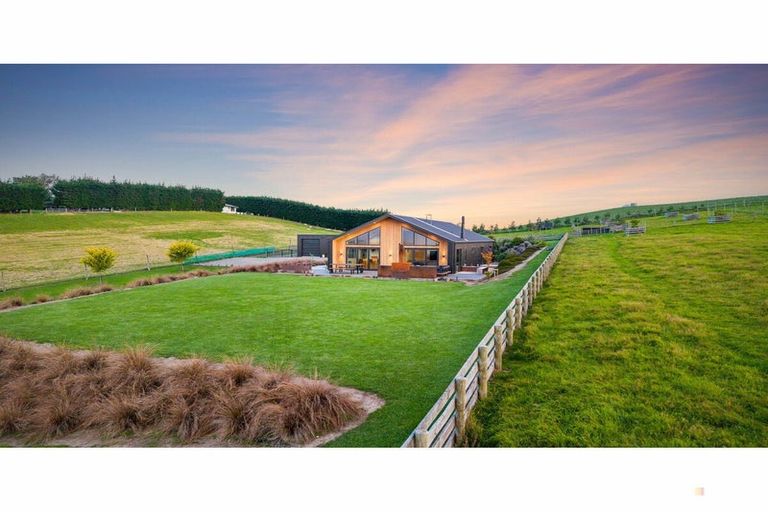 Photo of property in 164 Esler Road, Sutherlands, Pleasant Point, 7983