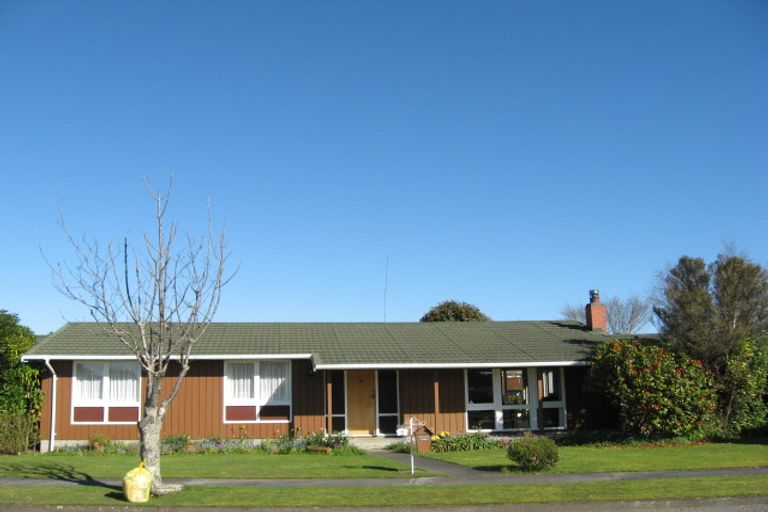 Photo of property in 9 Beckett Place, Marton, 4710
