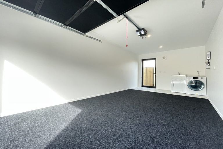 Photo of property in 21 Mohua Lane, Upper Riccarton, Christchurch, 8041