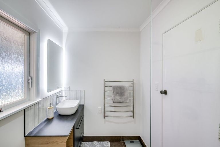 Photo of property in 72 Freyberg Avenue, Tamatea, Napier, 4112