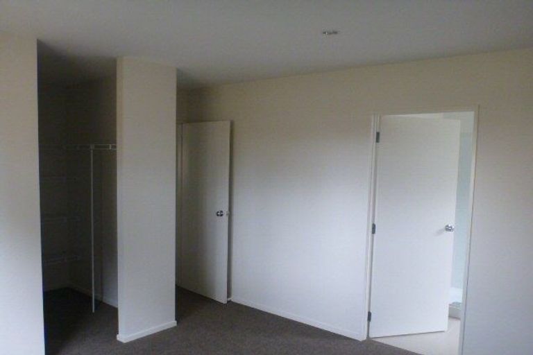 Photo of property in 22 Popokatea Drive, Takanini, 2112