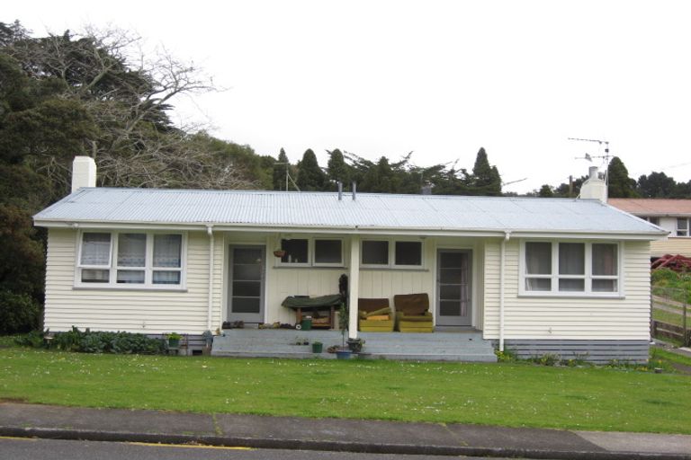 Photo of property in 43 Parsons Street, Vogeltown, New Plymouth, 4310
