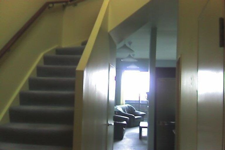 Photo of property in Metro Apartments, 15/220u Thorndon Quay, Pipitea, Wellington, 6011
