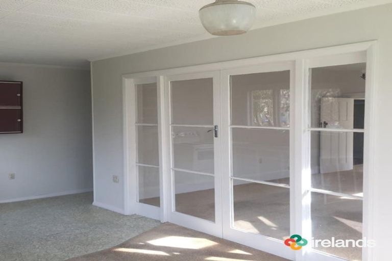 Photo of property in 3 Kauri Street, Riccarton, Christchurch, 8041