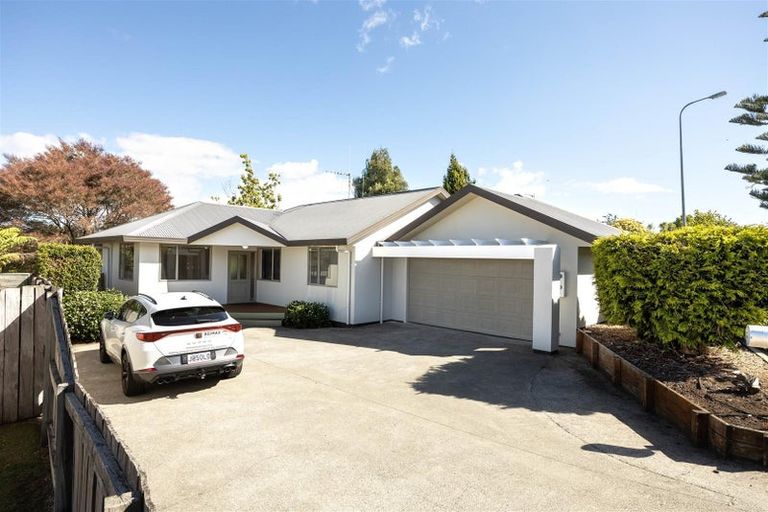 Photo of property in 7 Surrey Lane, Glenview, Hamilton, 3206