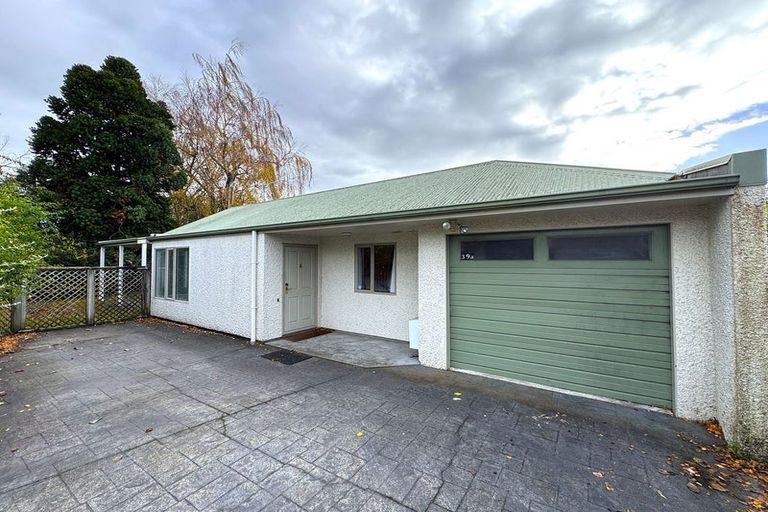 Photo of property in 39a Saint Albans Avenue, Hokowhitu, Palmerston North, 4410