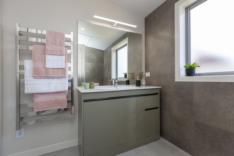 Photo of property in 1a Martin Road, Paraparaumu Beach, Paraparaumu, 5032