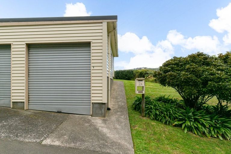 Photo of property in 2a Downing Street, Crofton Downs, Wellington, 6035