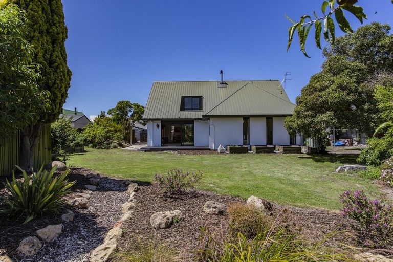 Photo of property in 7 Bankview Place, Amberley, 7410