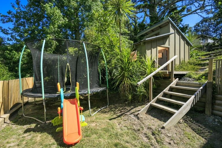 Photo of property in 2/13a Eskdale Road, Birkdale, Auckland, 0626