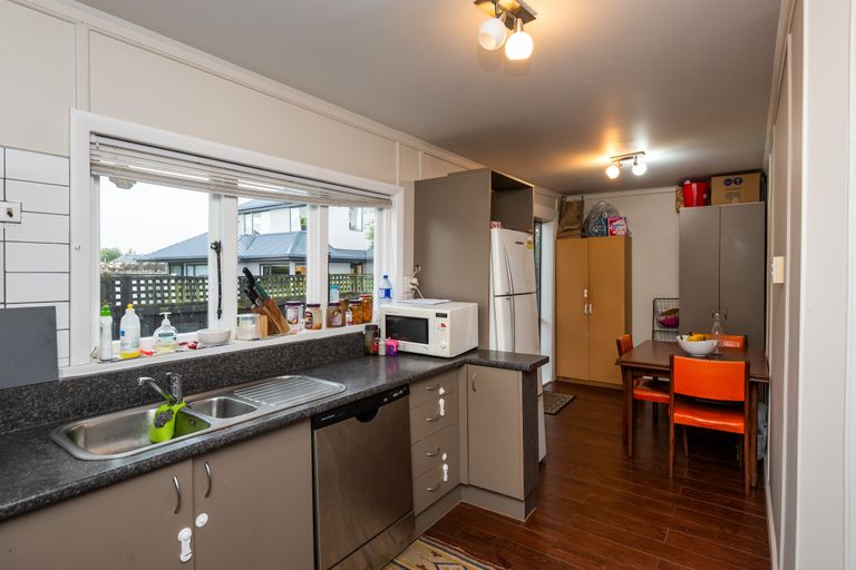 Photo of property in 47 Gresford Street, Edgeware, Christchurch, 8013