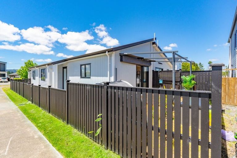 Photo of property in 34b Kahui Parade, Karaka, 2113
