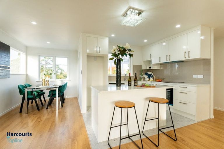 Photo of property in 96 Rosier Road, Glen Eden, Auckland, 0602