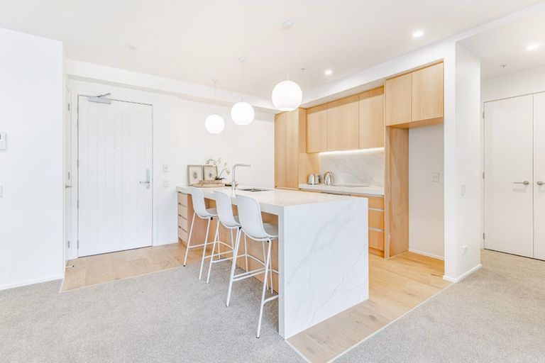 Photo of property in 179 Hibiscus Drive, Orewa, 0931