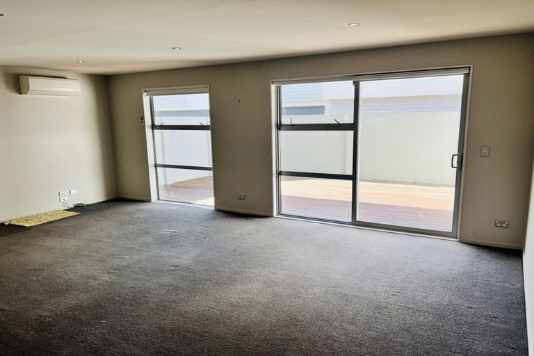 Photo of property in 2/103 Mandeville Street, Riccarton, Christchurch, 8011